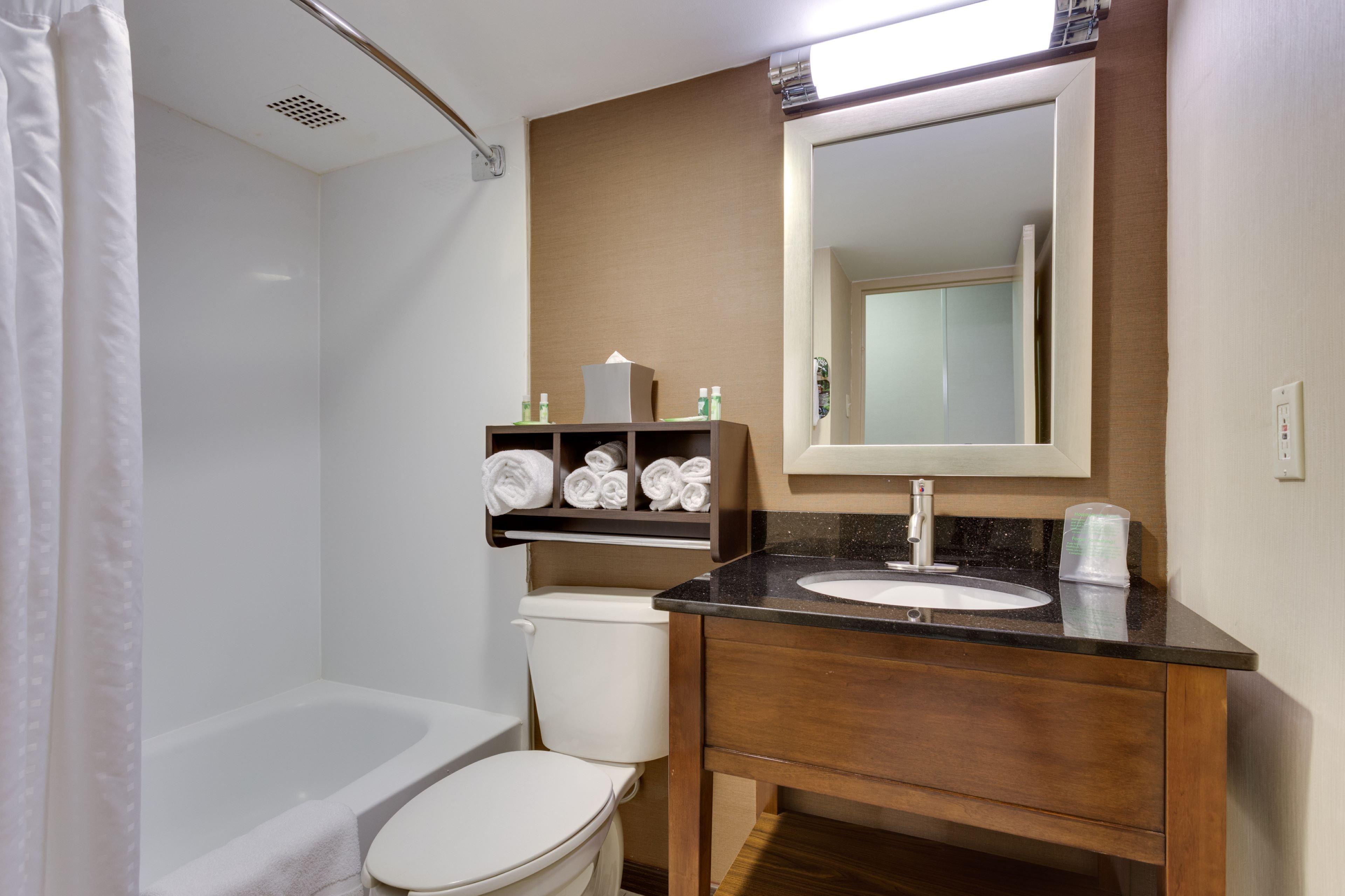 Holiday Inn Express Washington Dc Sw - Springfield By Ihg Exterior foto