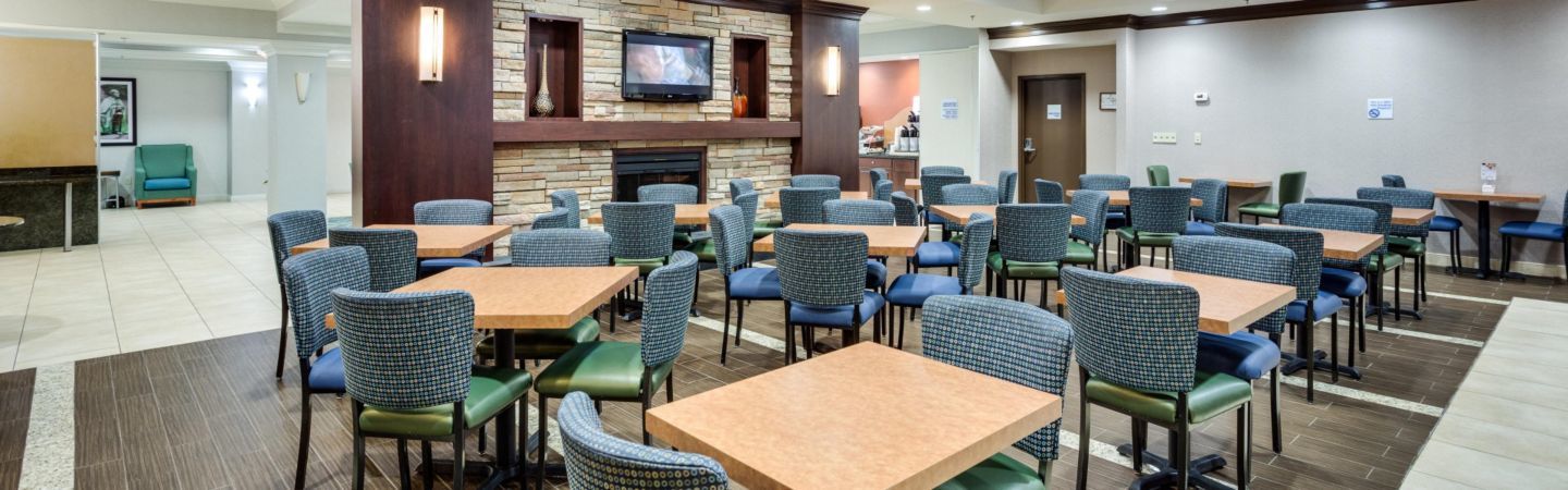Holiday Inn Express Washington Dc Sw - Springfield By Ihg Exterior foto